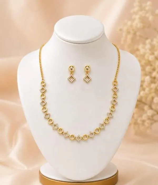 Gold_Tone_Geometric_Necklace_And_Earrings_Set_For_Women