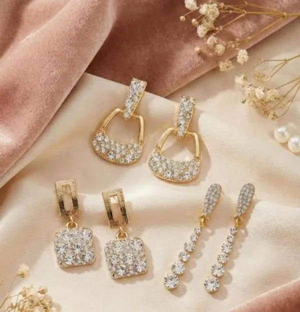 Gold_Tone_Rhinestone_Earring_Set_For_Women