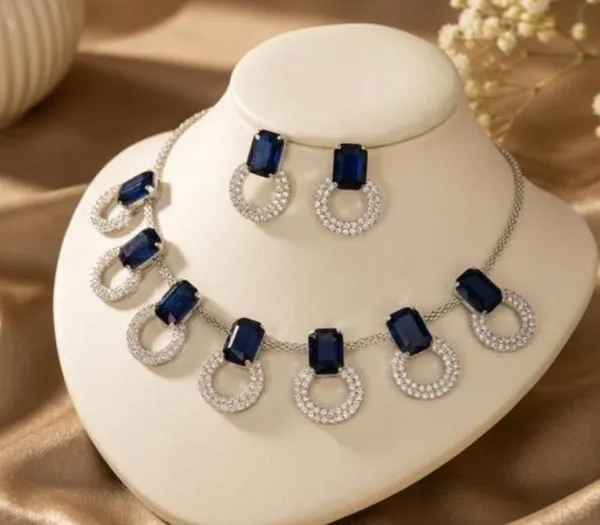 Silver_Tone_Blue_Stone_Crystal_Necklace_And_Earrings_Set_For_Women