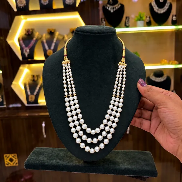 White_Pearl_Layered_Necklace_For_Women