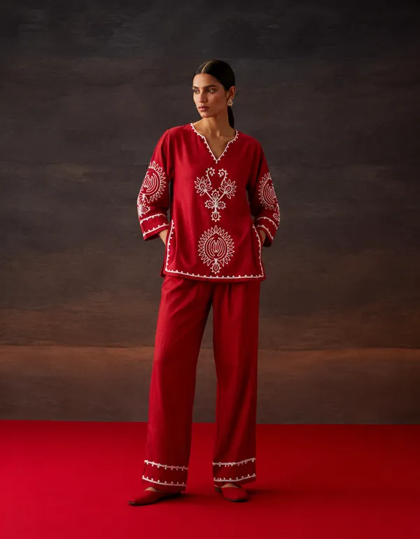 Red_Linen_Embroidered_Co_Ord_Set_For_Women