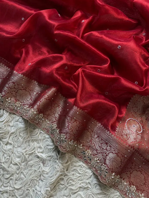 Deep_Maroon_Banarasi_Tissue_Silk_Saree_With_Intricate_Cut_Work_Lace_Border