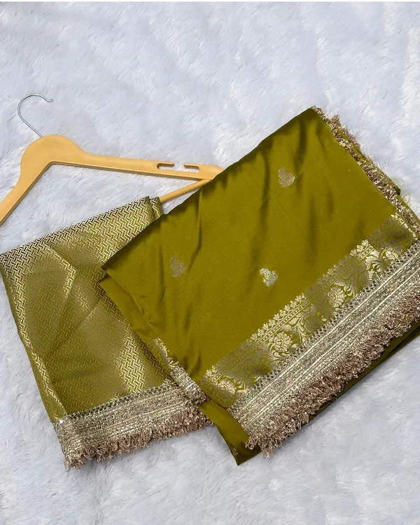 Banarasi_Katan_Silk_Khaddi_Buti_Saree_Pink