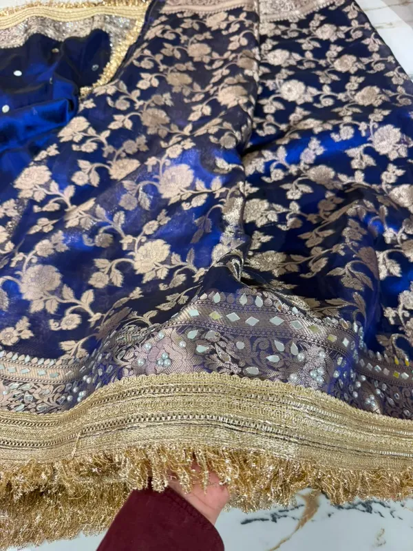Maharani_Banarasi_Tissue_Saree_With_Handcrafted_Mirror_Work_Blue