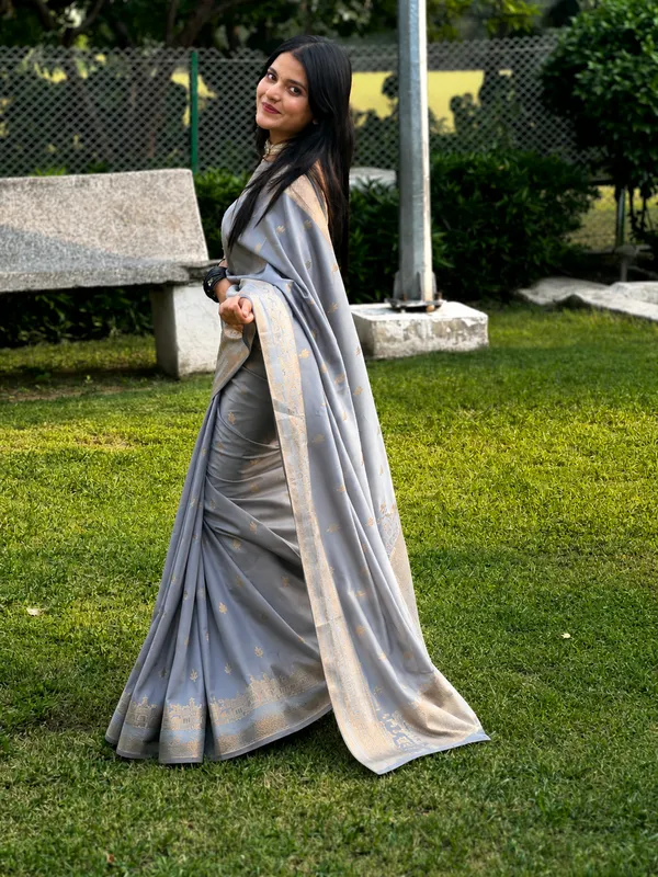Kashi_Ghat_Banarasi_Silk_Saree_Grey