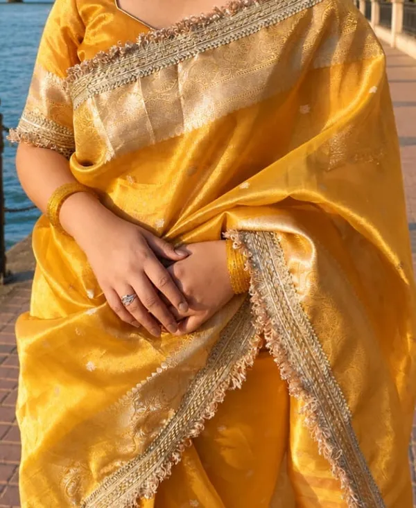 Banarasi_Tissue_Silk_Saree_With_Gold_Zari_Buti_Heavy_Lace_Border_Yellow