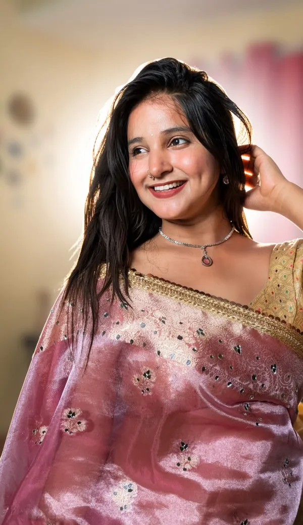 Buta_Mirror_Work_Banarasi_Tissue_Silk_Saree_Pink