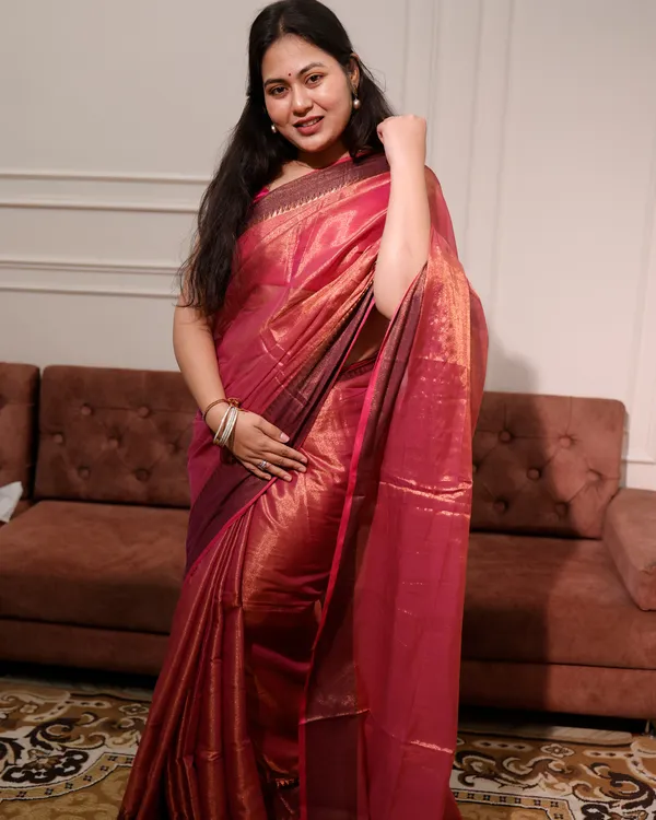 Mul_Tissue_Saree_With_Temple_Border_Pink