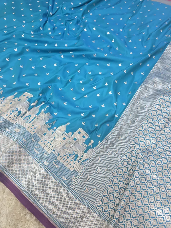 Mashru_Katan_Silk_Ghat_Border_Banarasi_Saree_Blue