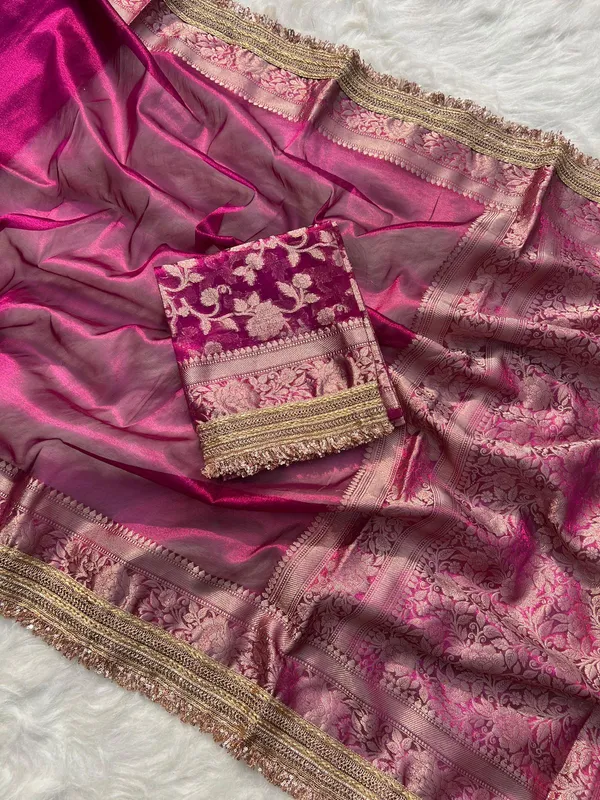 Gulab_Border_Banarasi_Tissue_Silk_Saree_Green