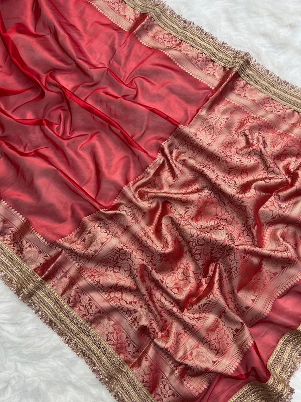 Gulab_Border_Banarasi_Tissue_Silk_Saree_Royal_Red