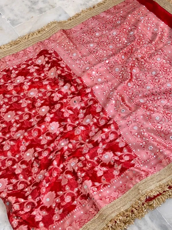 Gulab_Jaal_Mirror_Work_Banarasi_Saree_With_Heavy_Lace_Border_Navy