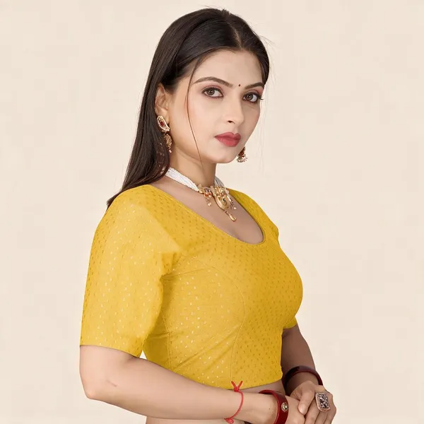 Yellow_Cotton_Blend_Fitted_Textured_Saree_Blouse_For_Women