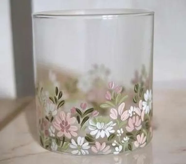 Wax_Decorative_Floral_Print_Cylindrical_Transparent_Candle