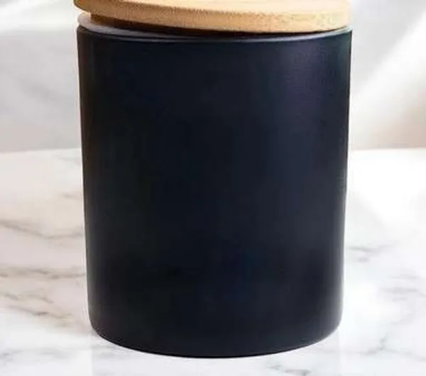 Ceramic_Modern_Minimalist_Matte_Black_Cylindrical_Candle