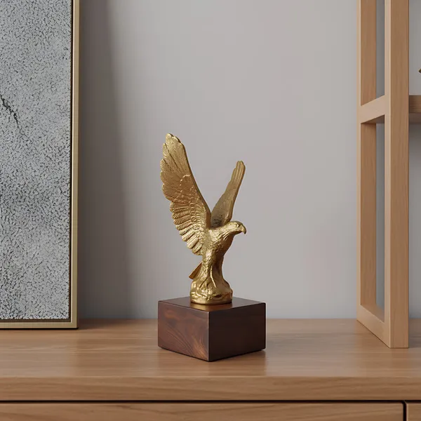Money_Eagle_Statue