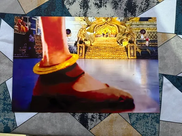 Angad_S_Divine_Foot_Blessing_Portrait_Without_Wooden_Frame