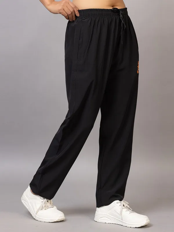 XENIOS_Women_Pyjama