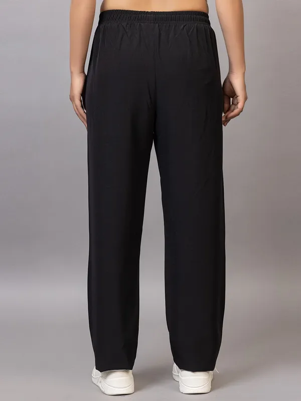XENIOS_Women_Pyjama