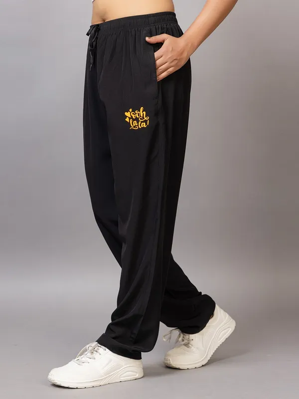 XENIOS_Women_Pyjama