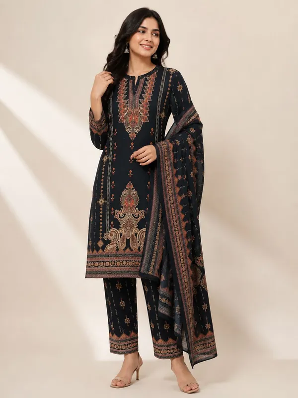 XENIOS_Printed_Kurta,_Palazzo_&_Dupatta_Set