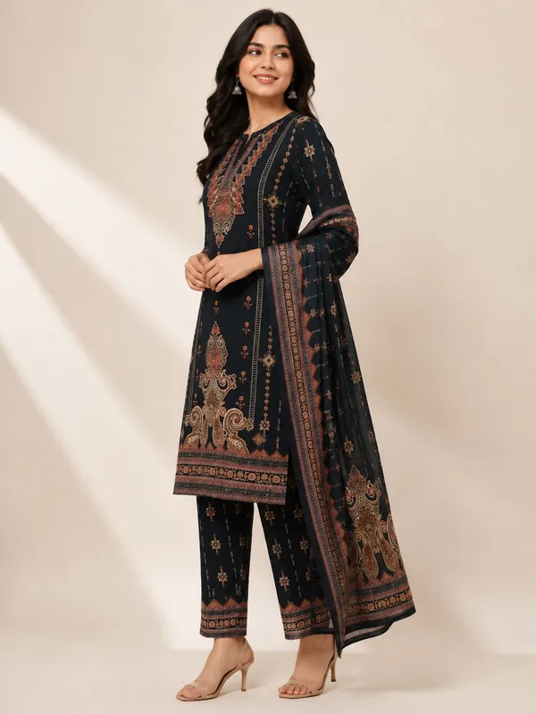 XENIOS_Printed_Kurta,_Palazzo_&_Dupatta_Set