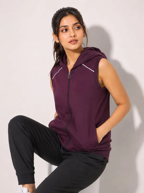 XENIOS_Sleeveless_Self_Design_Women_Sweatshirt