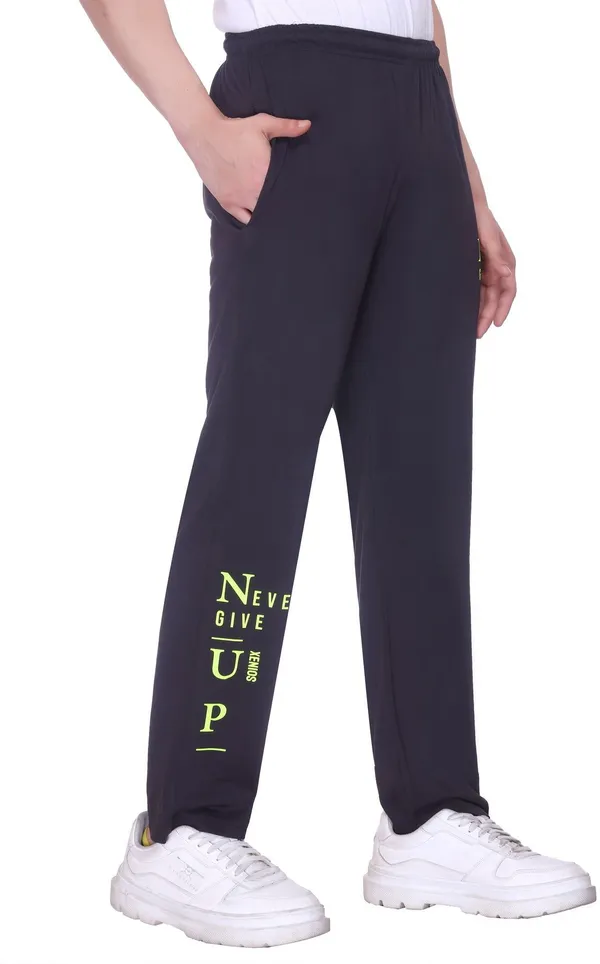XENIOS_Printed_Men_Black_Track_Pants