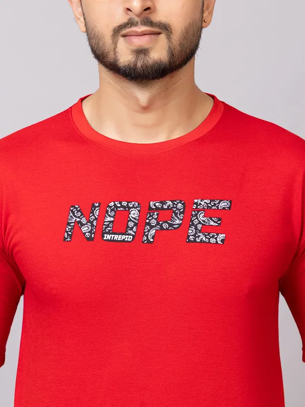 XENIOS_Printed_Men_Round_Neck_Red_T-Shirt