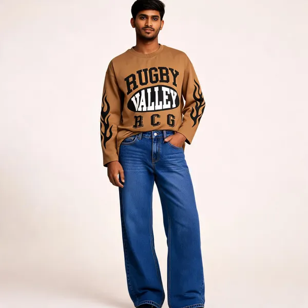 Boxy_Fit_Full_T-Shirt_&_Baggy_Straight_Fit_Jeans