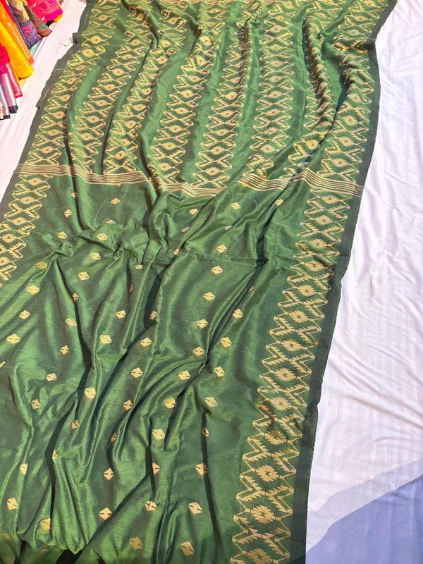 Green_Woven_Saree_for_Women