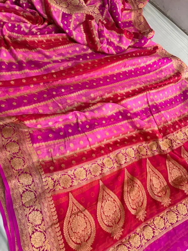 Pink_Traditional_Woven_Saree_For_Women