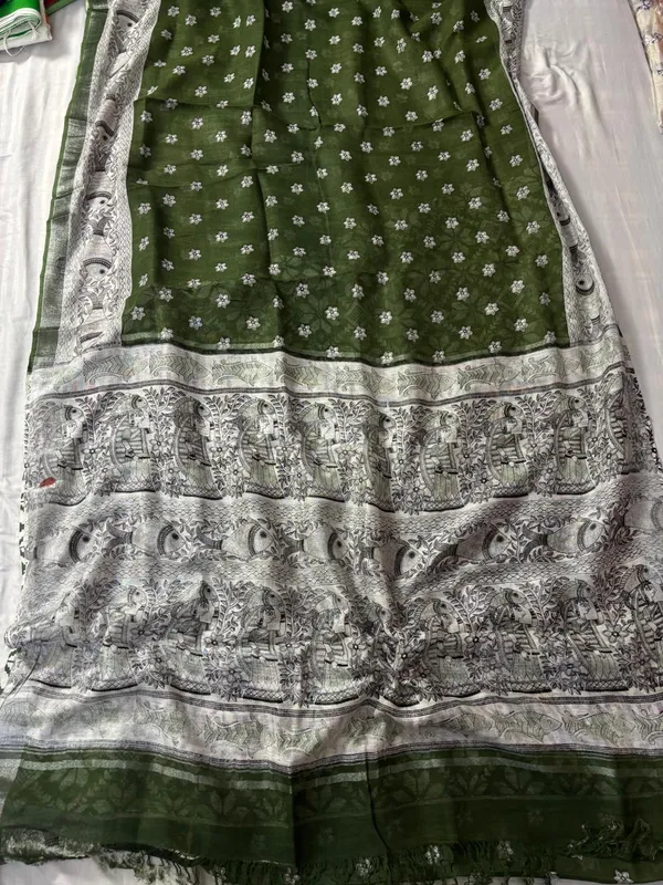 Green_Floral_Printed_Saree_For_Women