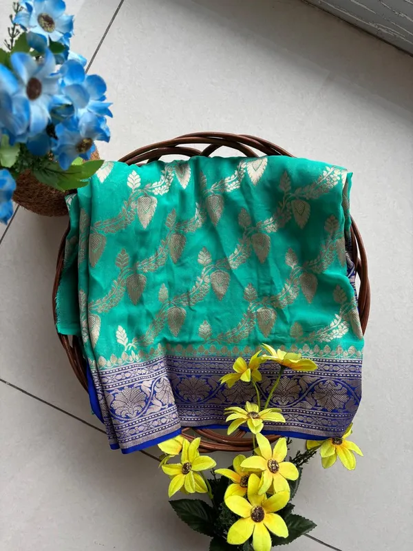 Green_And_Blue_Silk_Saree_For_Women