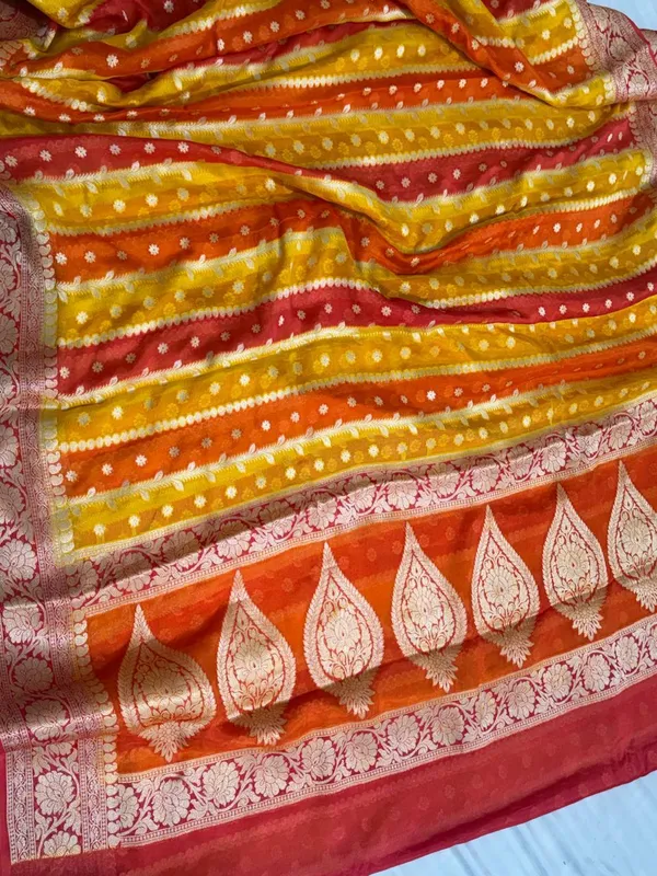 Multicolor_Traditional_Saree_for_Women