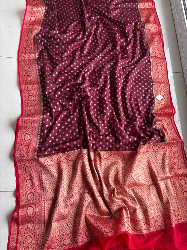 Maroon_Motif_Border_Saree_for_Women