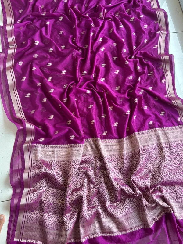 Purple_Woven_Traditional_Saree_for_Women
