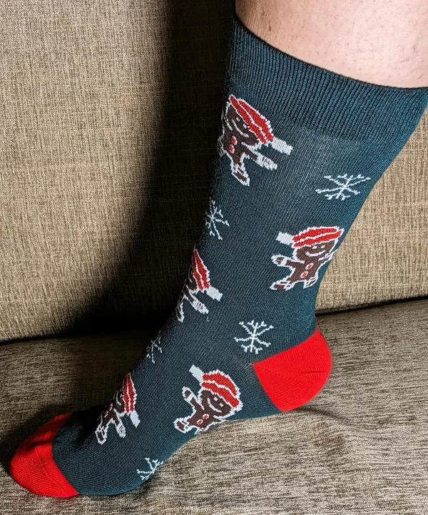 Black_Cotton_Crew_Socks_For_Men_Pack_Of_2