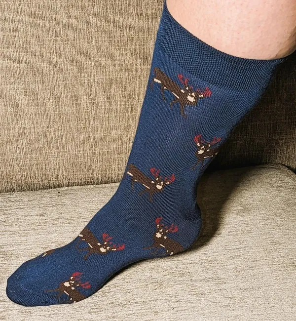 Black_Cotton_Reindeer_Crew_Socks_For_Women_Pack_Of_2
