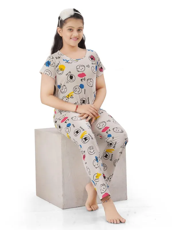 Girls_Cotton_Half_Sleeves_Coord_Set_Night_Suit_With_Pyjama