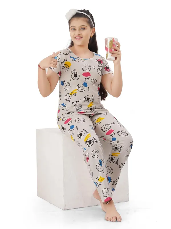 Girls_Cotton_Half_Sleeves_Coord_Set_Night_Suit_With_Pyjama