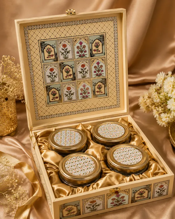 Makshi_Wooden_Floral_Print_4-Container_Dry_Fruit_Gift_Box