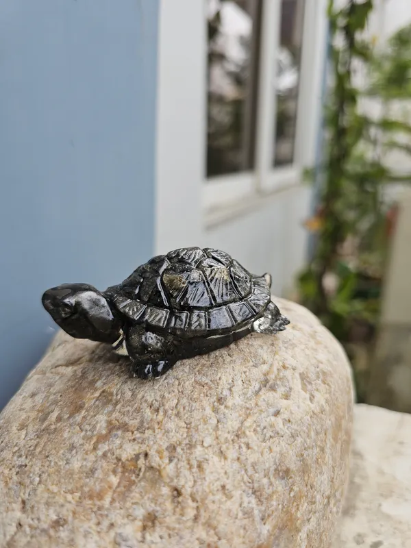 Black_Turtle_Decorative_Figurine