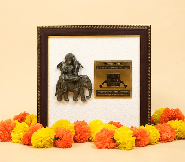 Wooden_Religious_Ganesha_Yantra_Framed_Wall_Decor