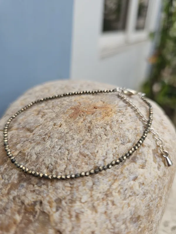 Black_Faceted_Beaded_Chain_Necklace_for_Women
