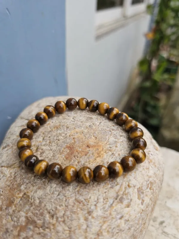 Tiger_eye_bracelet