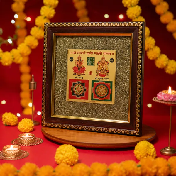 Wooden_Lakshmi_Ganesh_Religious_Framed_Artwork