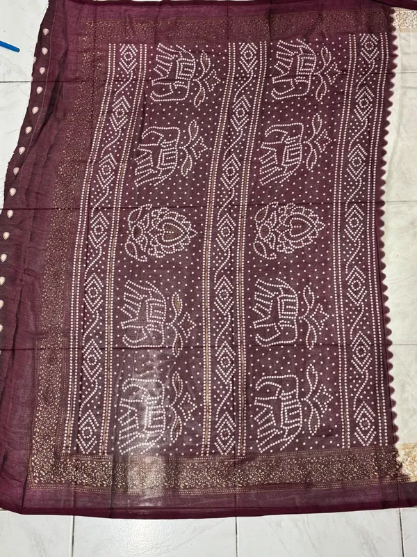 Maroon_Printed_Saree_for_Women