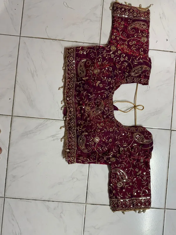 Maroon_Embroidered_Blouse_And_Dupatta_Set_For_Women