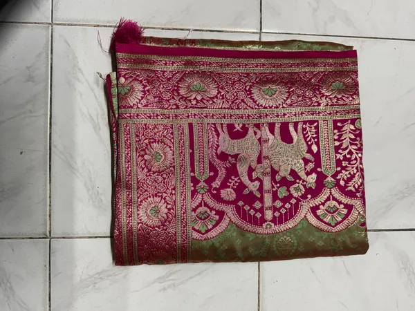 Green_Silk_Traditional_Saree_for_Women